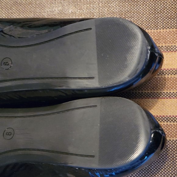 J.Crew black patent leather flats with bow - Picture 5 of 8